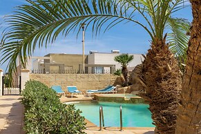 Villa & Pool 2 Mellieha Bay Retreat