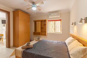 Villa & Pool 3 Mellieha Bay Retreat