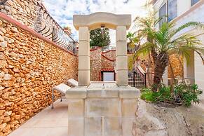 Villa & Pool 3 Mellieha Bay Retreat