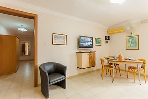 Villa & Pool 4 Mellieha Bay Retreat