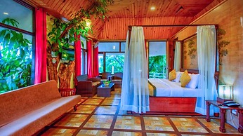 ShriGo Resort Pyramid Home Divine