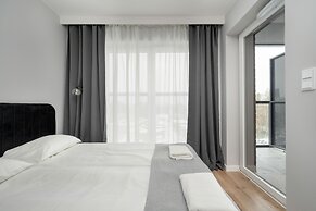 Elegant Studio Free Garage by Renters