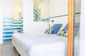 Sapphire Rooms