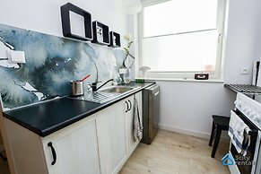 Family Apartment by 3City Rentals