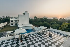 Serenity Hill Resort - A Boutique Resort in UDAIPUR