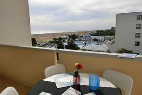 Enjoy Sun, Sand, and Shopping in our Studio