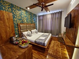 Seven Hills Hotel Srinagar