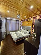 Seven Hills Hotel Srinagar