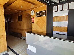 Seven Hills Hotel Srinagar