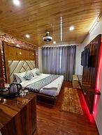 Seven Hills Hotel Srinagar