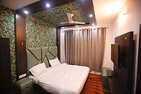 Seven Hills Hotel Srinagar