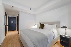 Studio near the bay with ocean views