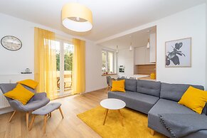 Scandinavian by 3City Rentals