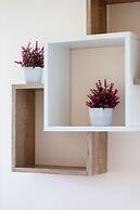 Apartment With Three Bedrooms by Renters