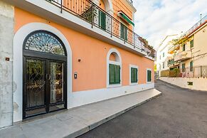 Nisida View Apartment by Wonderful Italy