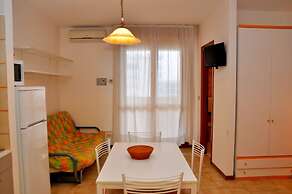 Relaxing Studio Apartment With sea View and AC