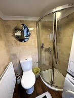 Cosy Entire 3-bed House With Garden and Fast Wifi