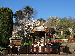 Watermouth Castle, Harbour Apartment