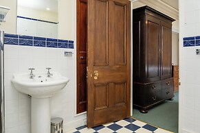 Watermouth Castle, Clock Tower Apartment