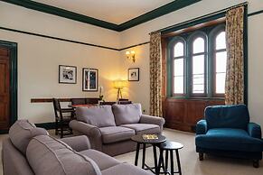 Watermouth Castle, Penn-curzon Apartment