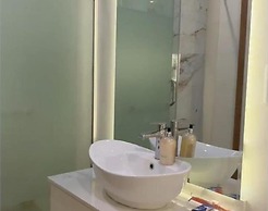 Sleeps 4 With Pool Access