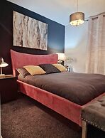 Luxury vip 2bed Apartment With Balcony