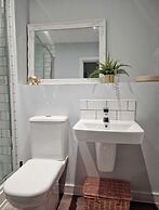 Luxury vip 2bed Apartment With Balcony