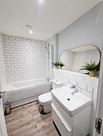 Luxury vip 2bed Apartment With Balcony