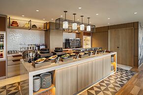 DoubleTree by Hilton Osaka Castle