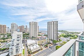 Ala Moana Condo by Zelloo