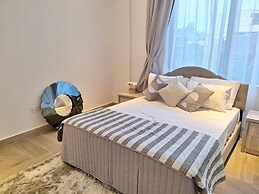 Victor Regents Apartment