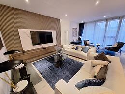 Victor Regents Apartment