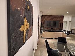 Victor Regents Apartment