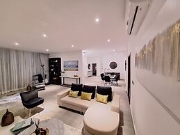 Victor Regents Apartment