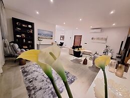 Victor Regents Apartment