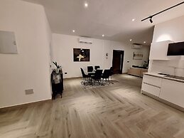 Victor Regents Apartment