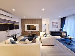 Victor Regents Apartment