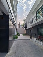 Victor Regents Apartment