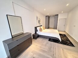 Victor Regents Apartment