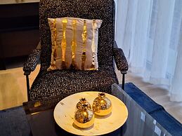 Victor Regents Apartment