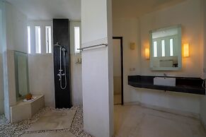 Lawira Beach Villa Lovina