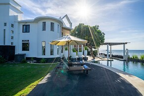 Lawira Beach Villa Lovina