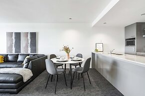 Avalon Apartments - Wow Stay