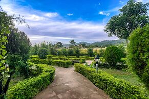 Tusk and Roar Corbett Resort