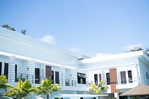 Asaricha Tropical Beach Resort