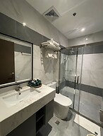 Asaricha Tropical Beach Resort