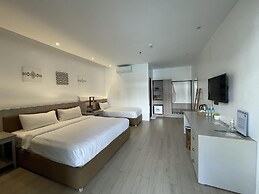 Asaricha Tropical Beach Resort