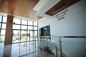 Asaricha Tropical Beach Resort