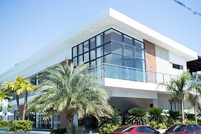 Asaricha Tropical Beach Resort