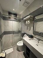 Asaricha Tropical Beach Resort